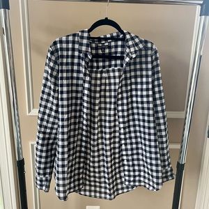 J. Crew Mercantile Button down shirt